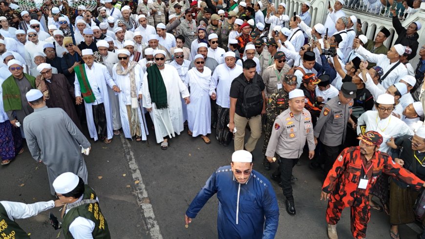 Polres Gresik Berkomitmen Berikan Pengamanan Terbaik bagi Jamaah
